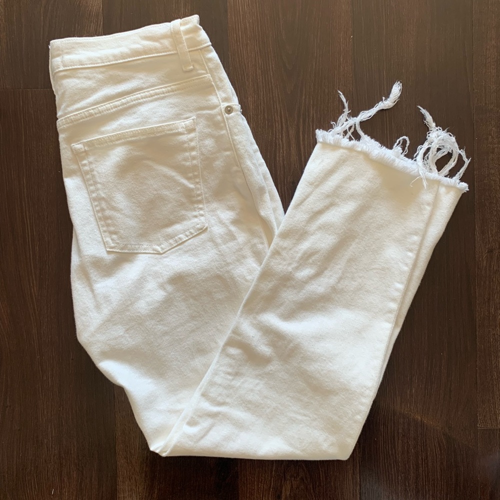 Everlane High Rise Straight Jean in white